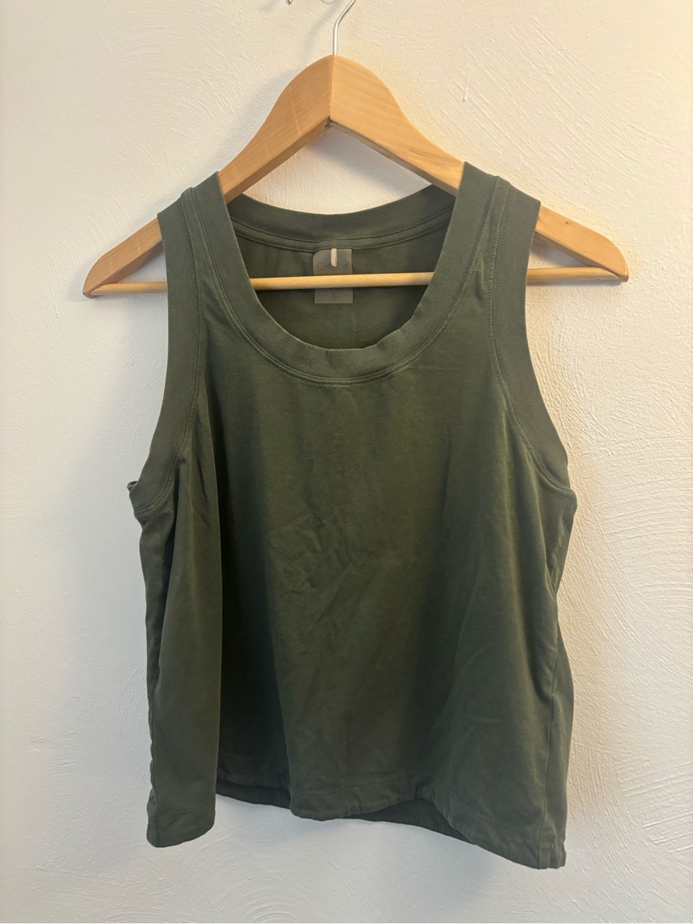 CALIA by Carrie Underwood Olive Green Scoop Neck Tank Size Small